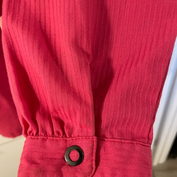 Gorgeous Northface apre ski / casual daytime layer shirt with side pocket. - Picture 7 of 7